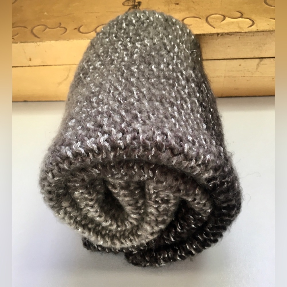 Beautiful ombré scarf silver/gray infinity knit scarf with silver thread accent